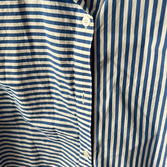 J. McLaughlin button down (barely worn) slim fit size S - Picture 4 of 4